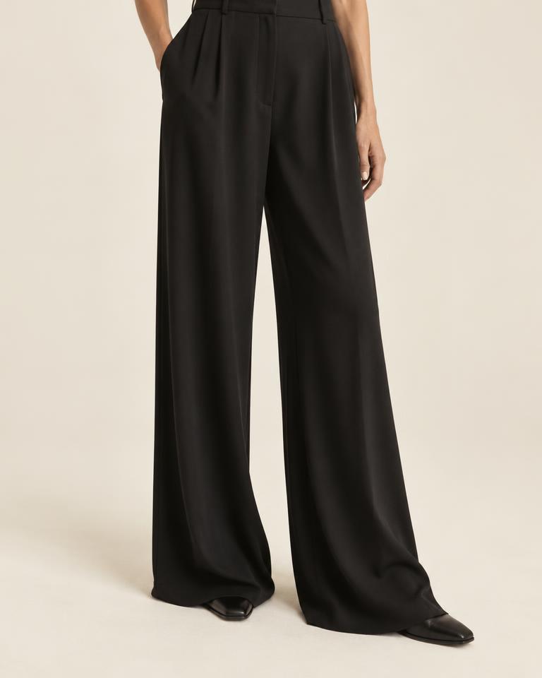 Eva wide-leg trousers — detail